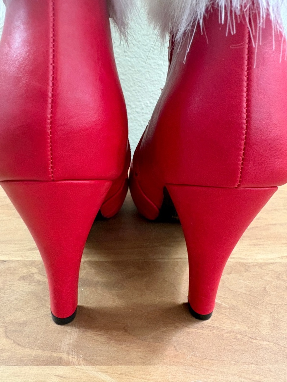 Ellie Womens Red Faux Fur Trim High-Heel Ankle Boots, Womens size 9 - Picture 5 of 16